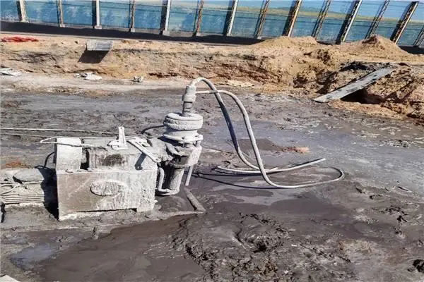 西乡塘水泡基础注浆加固